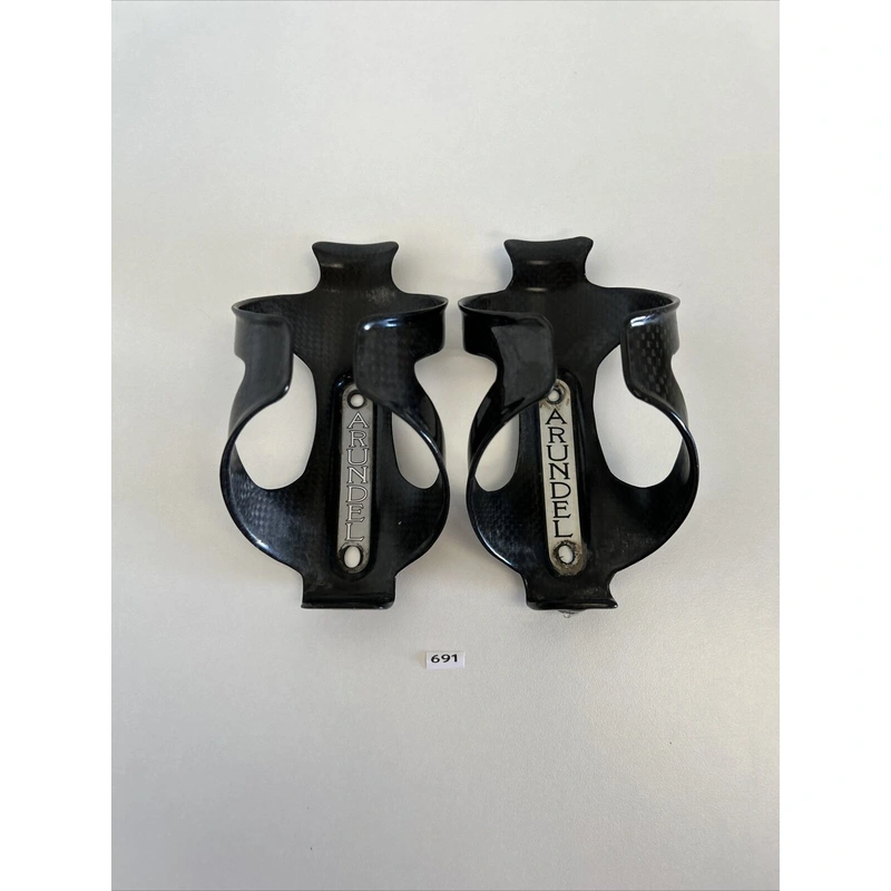 (2) Arundel Dave-O Carbon Bottle Cages